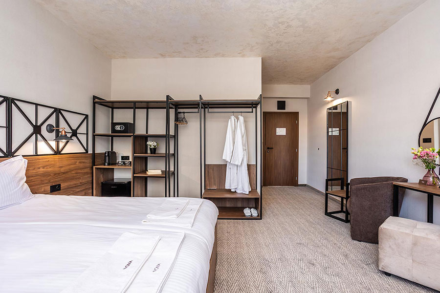 Standard double room